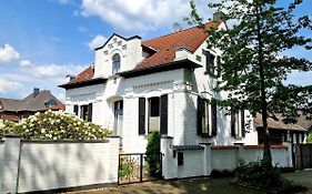 Fischer Villa von 1875 - Kuscheliges Appartment im Grünen